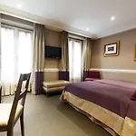 Elysees 3*