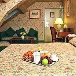 Elysees Hotel