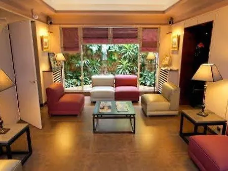 Elysées Hotel