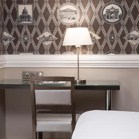 Elysées 3* Parigi