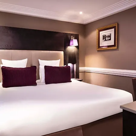 Elysées 3* Parigi
