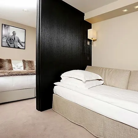 Elysées Hotel 3*