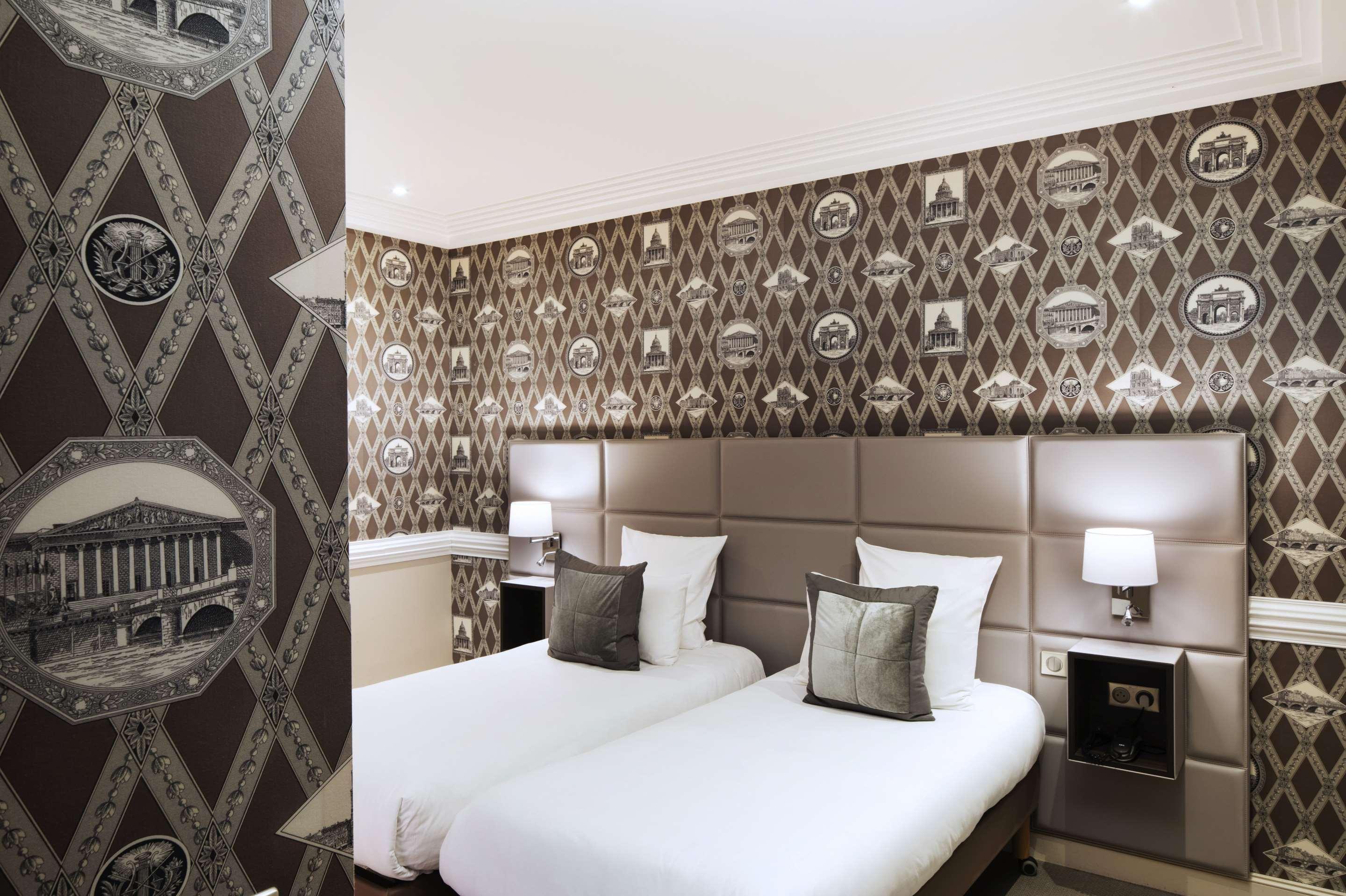 Hotel Elysées Parigi